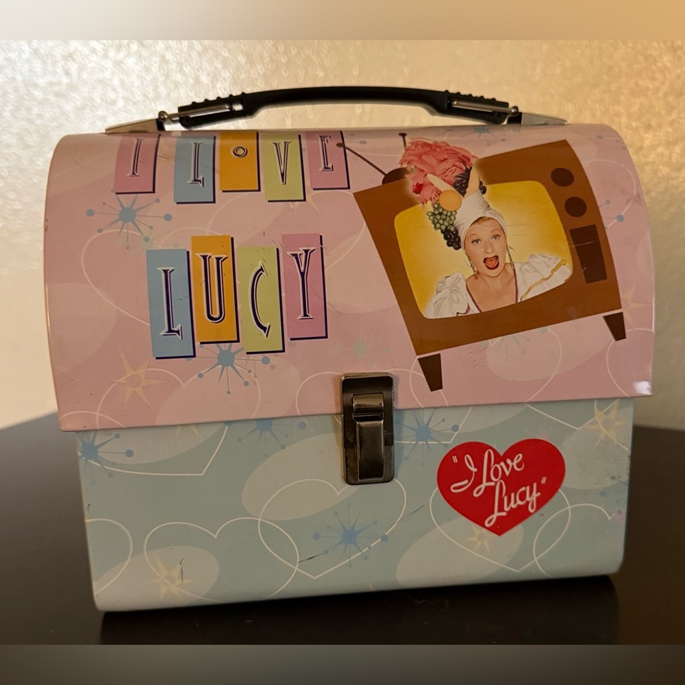 I Love Lucy Retro Tin Lunchbox Storage Box | Vintage Collectible Carry Case - Picture 2 of 6